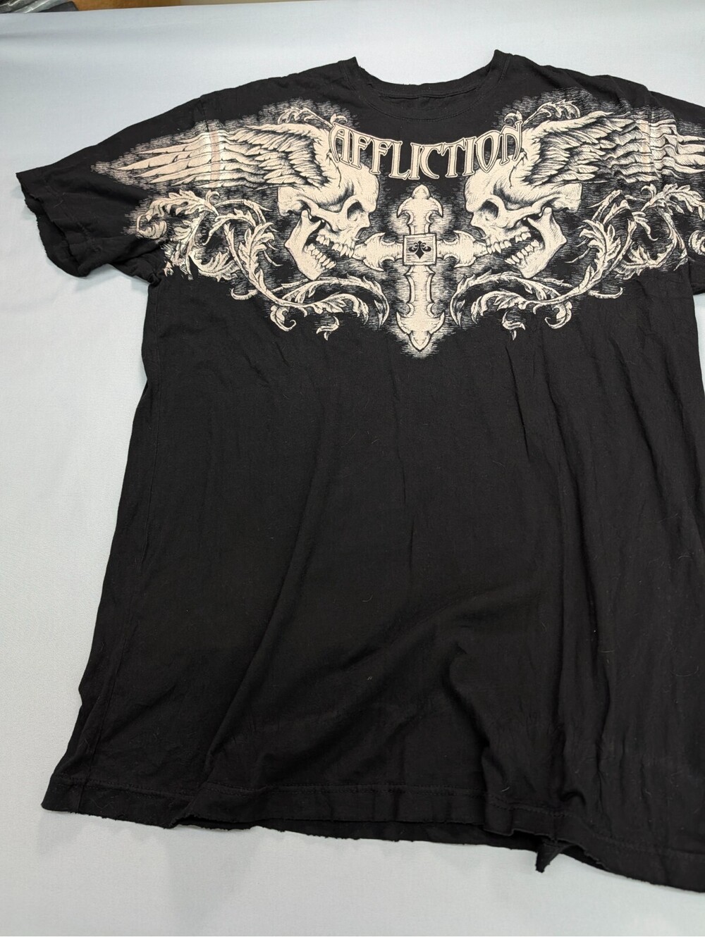Affliction Winged Up T Shirt Y2K Skull Cross Black Mens 2Xl